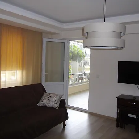 Apartamento Gardenya *